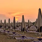 Apartamento Comfortable Sea-front Flat *
