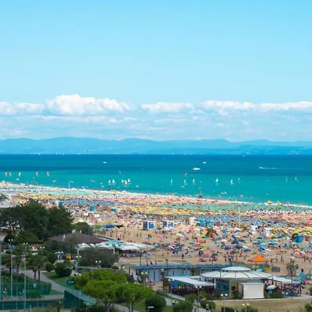 Comfortable Sea-front Flat * Bibione