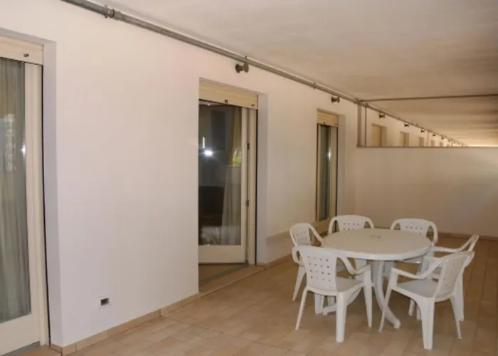 Comfortable Sea-front Flat