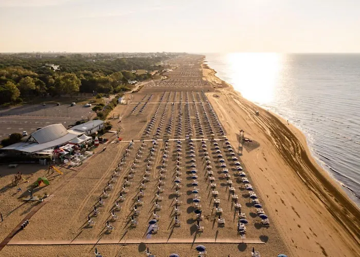 Apartment Comfortable Sea-front Flat Bibione